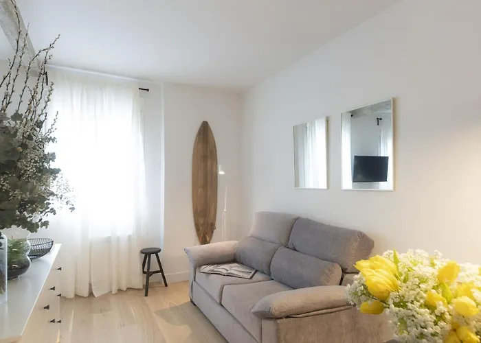 Shiny By Oldtown Apartments
